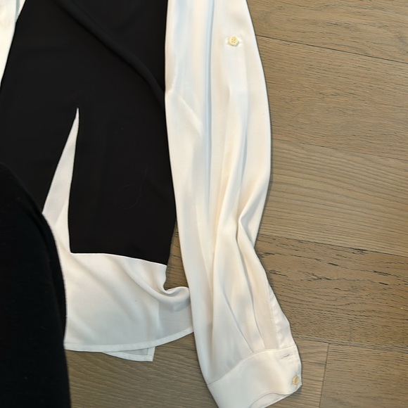 BCBG black and white blouse size L - Picture 4 of 5